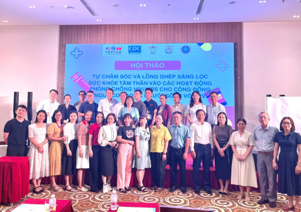 Khánh Hòa: tổ chức hội thảo lồng ghép chăm sóc sức khỏe tâm thần trong phòng, chống HIV/AIDS
